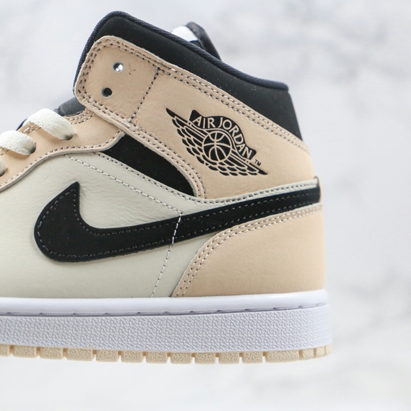 air jordan 1 mid chrome wings